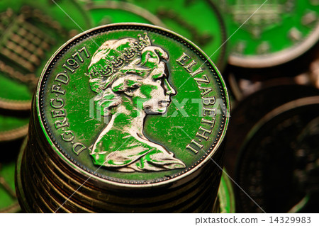 Pence Pence 14329983