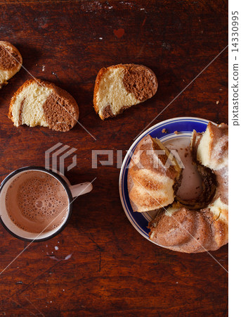 marble cake marble cake 14330995