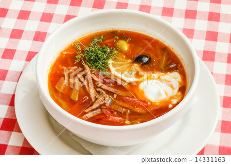 solyanka with meat 14331163