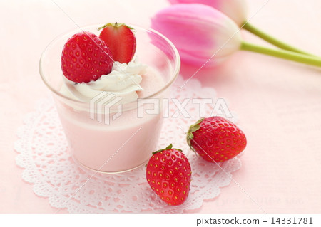 Ichigo mousse 14331781