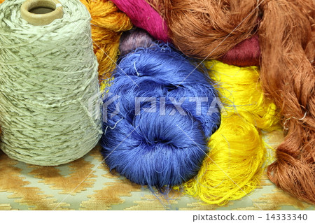 Colorful raw silk thread Colorful raw silk thread 14333340