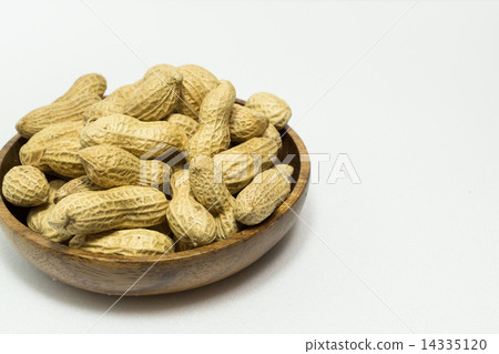 Peanuts 14335120