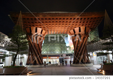 Kanazawa Station 14337201