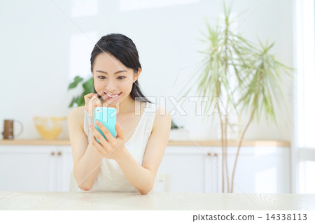 智能手機·小姐 智能手機·小姐 14338113