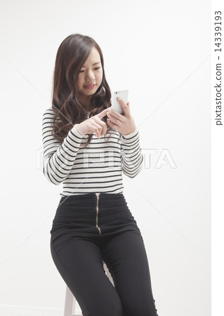 年輕的女士的肖像 年輕的女士的肖像 14339193