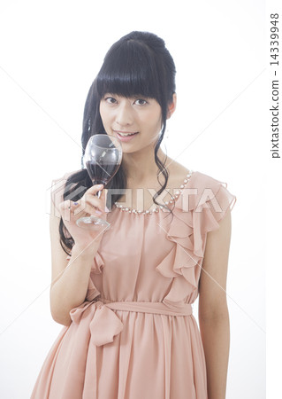 一個女人用酒 一個女人用酒 14339948