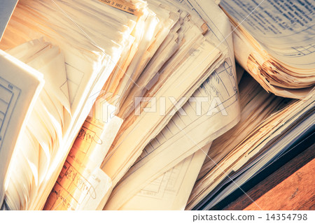 Dirty messy paper documents Dirty messy paper documents 14354798