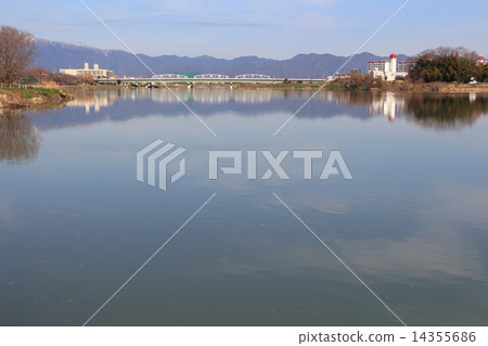 scenery 14355686