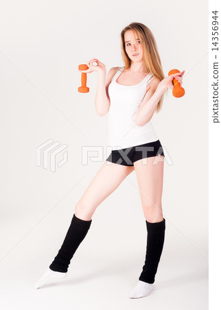 fitness woman working out 14356944