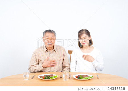 Senior couple 14358816