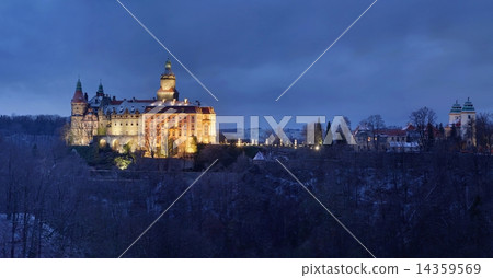 Ksiaz castle panorama Ksiaz castle panorama 14359569