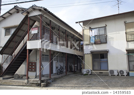 Retro Apartment 14359583