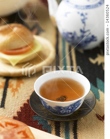 tea tea 14360524