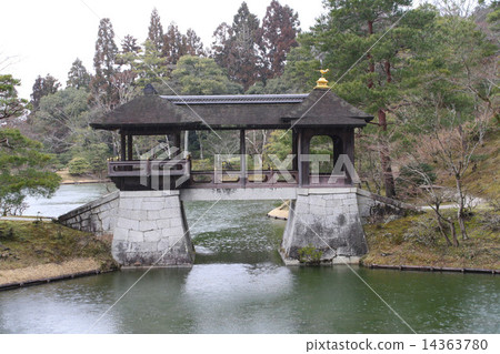 Shogakuin Riku Umikomi千歲橋 14363780