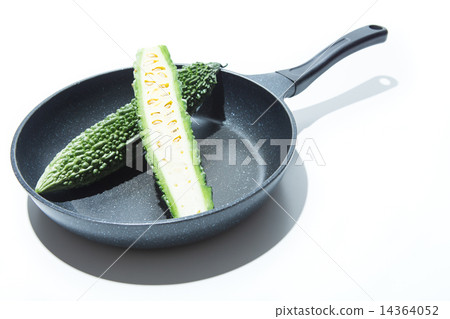 bitter gourd 14364052