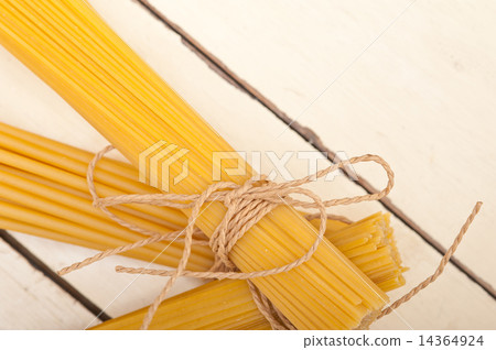 bunch of Italian pasta type 14364924