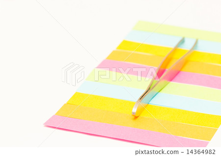 Tweezers on sticky notes - diagonal 2 Tweezers on sticky notes - diagonal 2 14364982