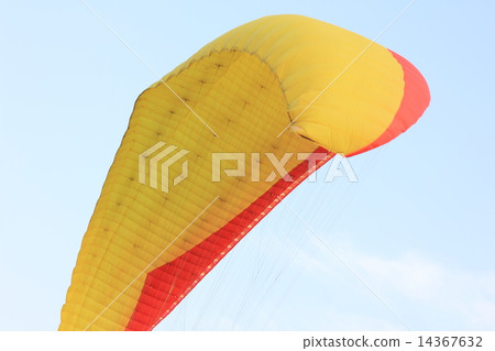 Paragliding 14367632