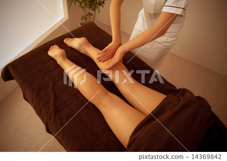美容院 人 人物 14369842