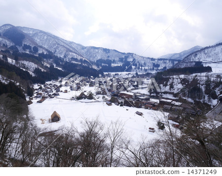 Shirakawago 14371249