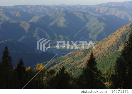 Mountain ri of mountains / Kyoto city, Kyoto Prefecture Mountain ri of mountains / Kyoto city, Kyoto Prefecture 14371371