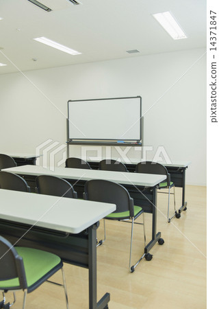 高級英語/寄宿家庭 高級英語/寄宿家庭 14371847