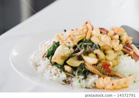 spicy seafood 14372791