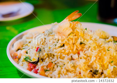 fried rice seafood 14372832