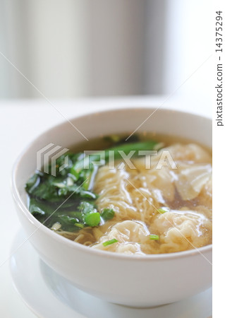 noodle and dumpling 14375294