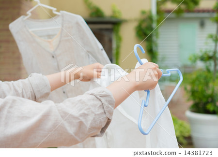Laundry  Laundry  14381723