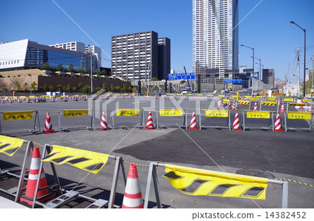 Intersection and road construction Intersection and road construction 14382452