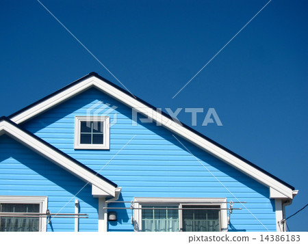 A light blue house A light blue house 14386183