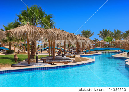 Swimming pool of luxury hotel Swimming pool of luxury hotel 14386520