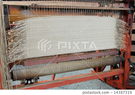 Shimajima Yi's rather loom 14387319