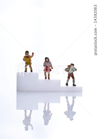 Rank and miniature Rank and miniature 14392063