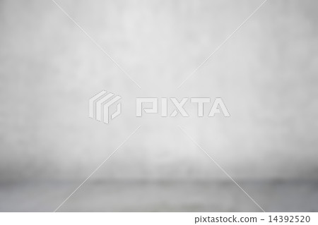 old grunge room with concrete wall, urban blurred background 14392520