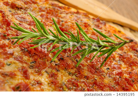 barbecue pizza 14395195