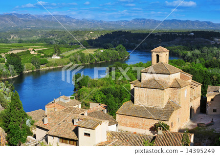 old town of Miravet, Spain, and Ebro River 14395249