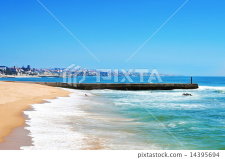 Beach of Tamariz in Estoril, Portugal 14395694