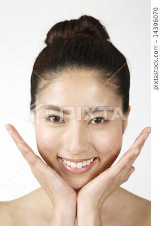 Beauty 14396070