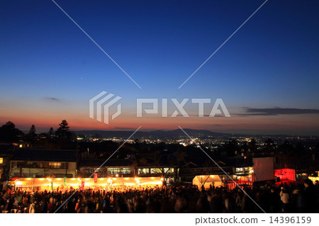 January Night view from Nara Wakakusayama (Wakakusayama-yaki day) January Night view from Nara Wakakusayama (Wakakusayama-yaki day) 14396159
