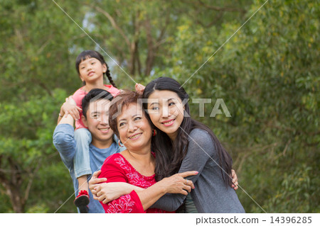 Three Generation Three Generation 14396285