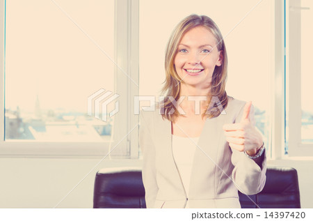 business woman 14397420