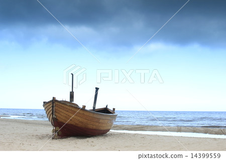 Fishing boat on the beach, Germany Fishing boat on the beach, Germany 14399559