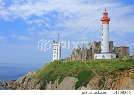Lighthouse Saint Mathieu, France Lighthouse Saint Mathieu, France 14399800