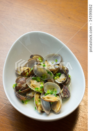 Clams butter 14399862