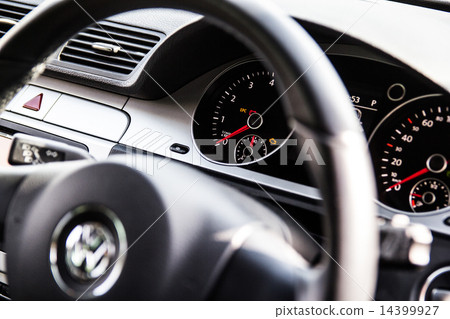 Passat car interior (meter) 14399927