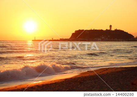Shonan Beach, Enoshima and the sunset 14400280
