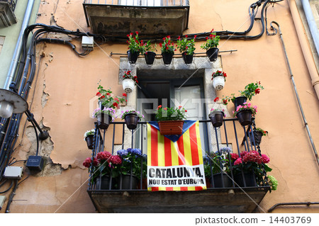 Catalan flag on the balcony of an apartment house 14403769