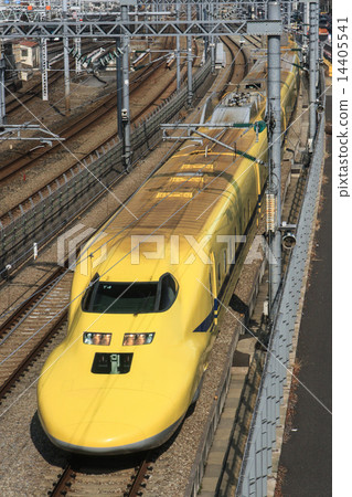 Tokaido Shinkansen Doctor Yellow Hamamatsucho Near Tokaido Shinkansen Doctor Yellow Hamamatsucho Near 14405541